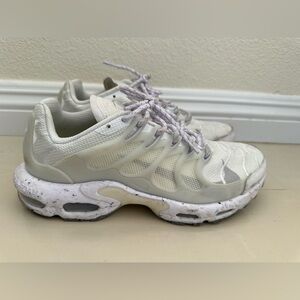 Nike Air Max Plus size 10
